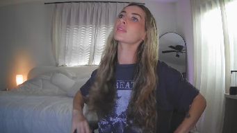 Bambi20 - 25 not a lurker/200 titty flash/33 spicy ?/50 tongue/123 spin the wheel/444pm/ 900 snap/ 2000 TP pretp/4444 cum club