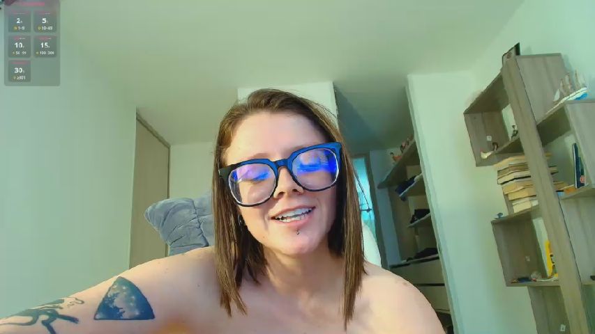 Arya_stark_'s MyFreeCams show and profile