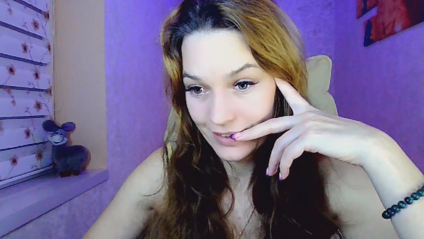 Live Stream of aurora_L