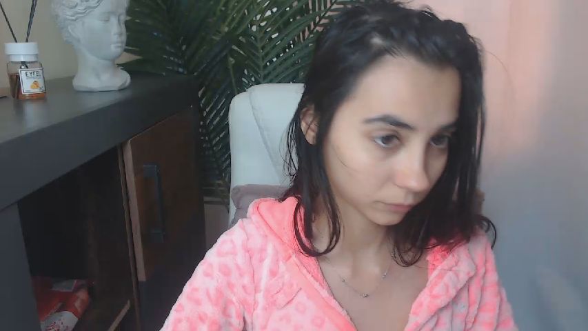 Tiny_kate's MyFreeCams show and profile