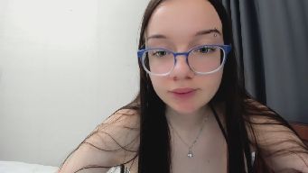 Baby_Melania - Hello, lets have fun at the group show