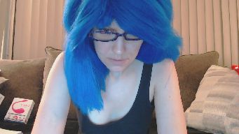 Bluerazz18 - Welcome to my room! Tip for and admire/rate 5 if you like