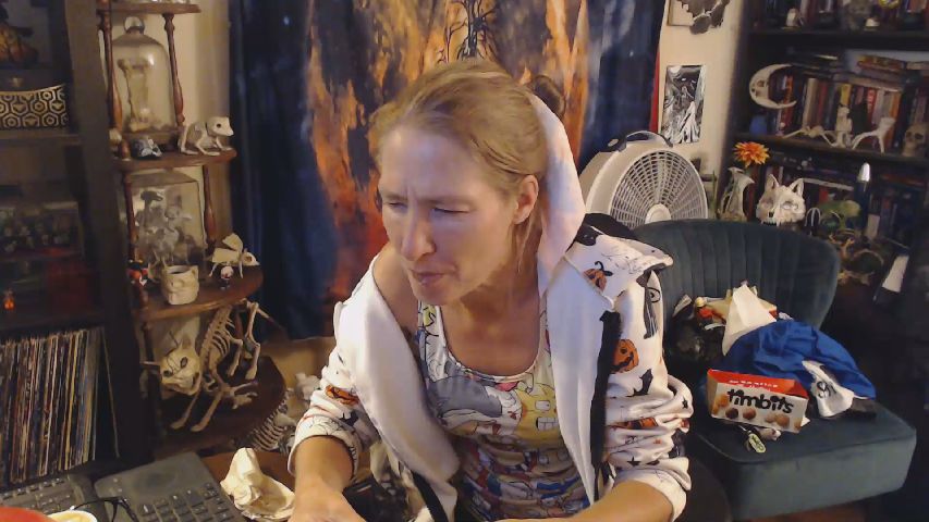 SinnamonKiss online profile