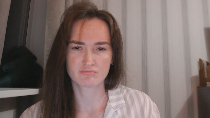 Pineapple_m's MyFreeCams show and profile