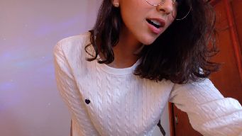 MissNatt - LOVENSE ON♥ make me wet with your tips (lvls on whiteboard) ♥ titties 99| pussy close up 130 | rub clit 210 | blowjob 202 | 2172 sexy tease