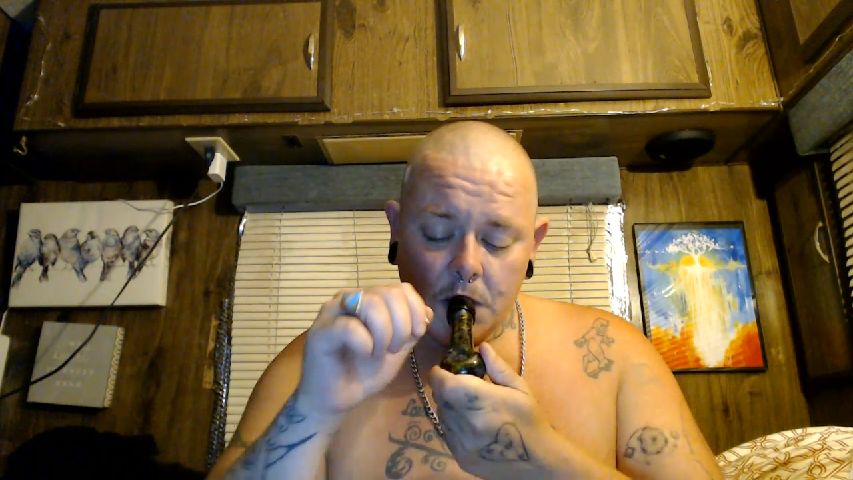 AJthePunk420 online profile
