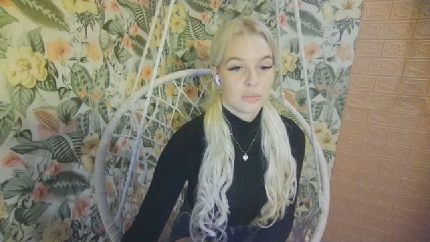 Live Stream of LilyGray