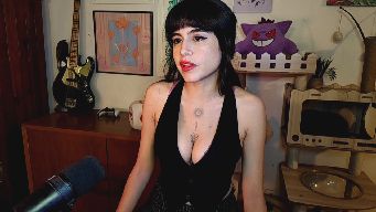 Wicked_Felina - Welcome! Playing games until you take me to pvt ;) 481 Top off