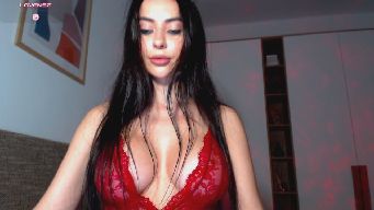 Alli_ - Hi🍰 9999 until cum a river🍰Fav Vibes 333/444/501/1001/1501/🍰doggy 95🍰TITS 200🍰nude 900🍰control toy 1000