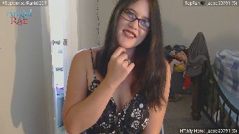 AngelRae - Howdy~/Pvts & Teams shows available!/Snap Club 200tks(month)/Tits 42tks/Pussy 96tks/Naughty Wheel Spin 150tks!/Try my new soundboard!/Shots 111tks/Tits&Rips 210