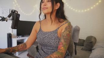 Ramonarios - Hi guys! Hitachi play every 112 tk❤️Boobs 223 tokens❤️love you 555 tk❤️flowers for you 888 tk ✨My fav vibrations 111/222/555/1111