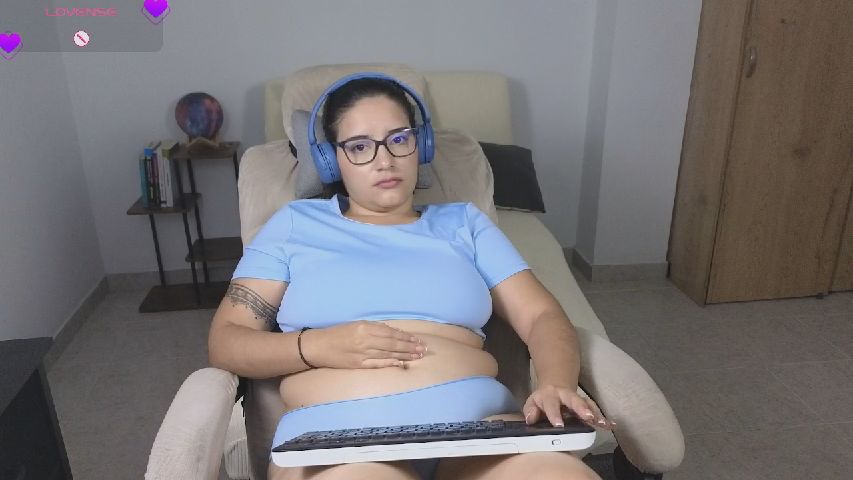 MoonWoman online image